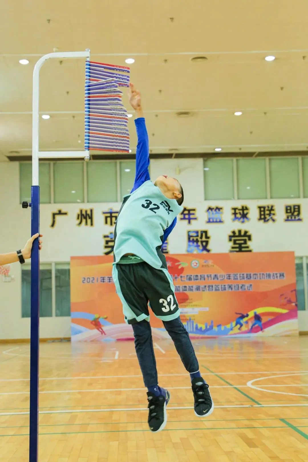 如何借助专业篮球教练提升个人声誉_1